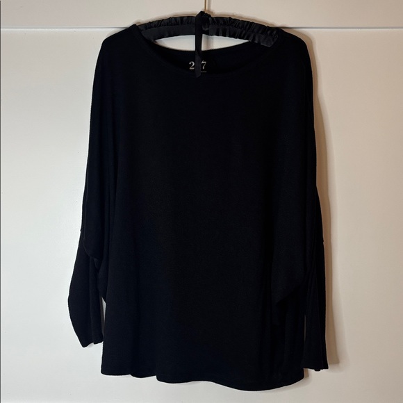 Maurices Sweaters - Maurices 24/7 Black lightweight sweater in size XL in great condition
